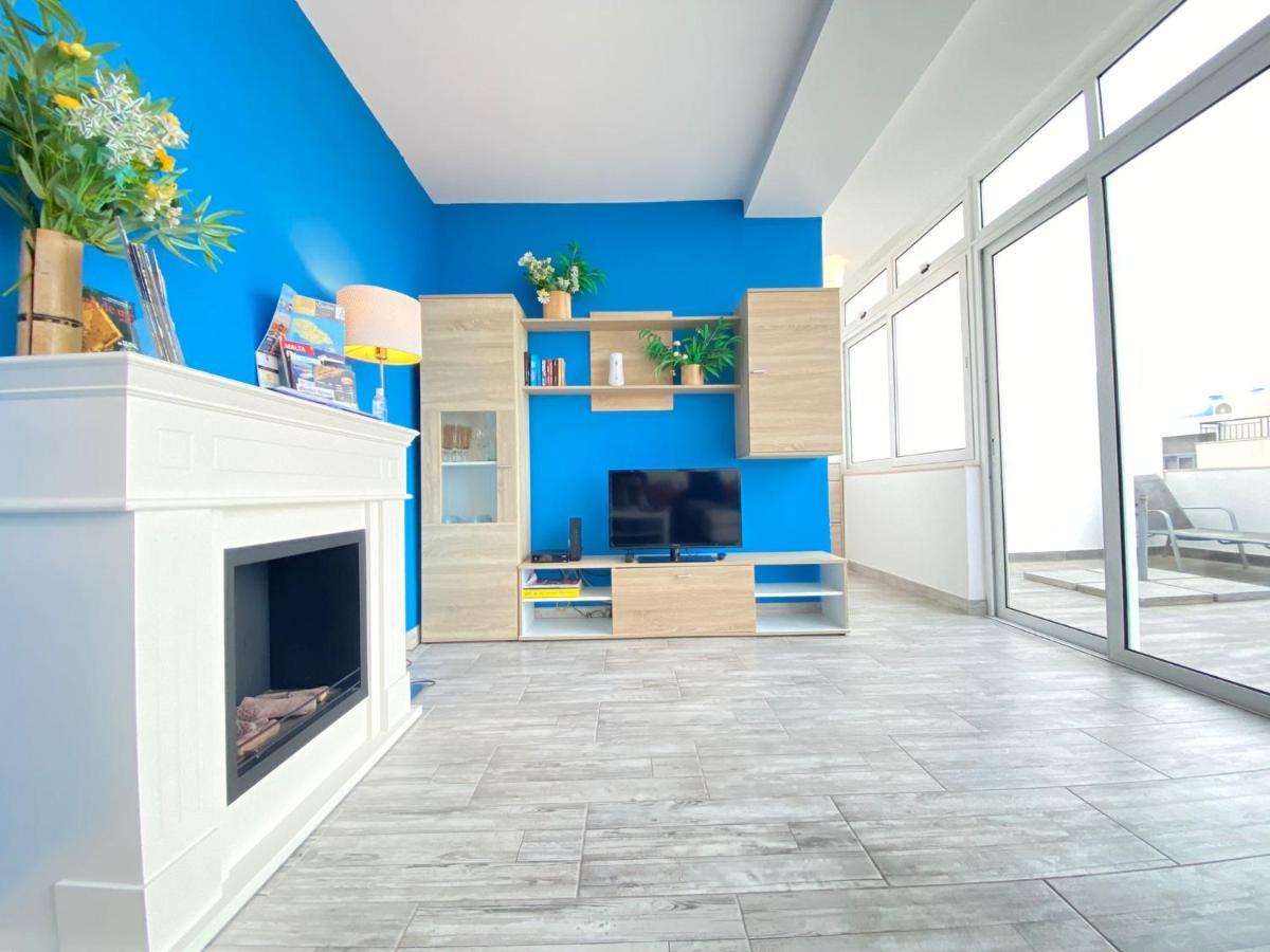Apartamento Penthouse "Maltese Scent" Mellieħa Exterior foto