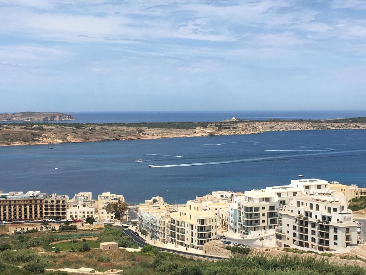 Apartamento Penthouse "Maltese Scent" Mellieħa Exterior foto